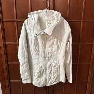 The North Face white mid weight jacket EUC